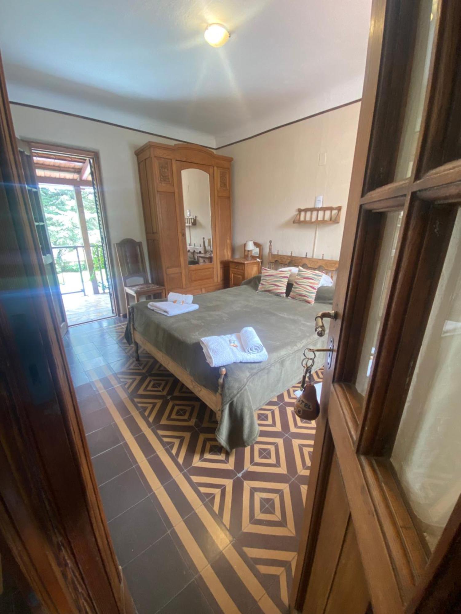 B&B La Casa Del Padre Leclef Валье-Эрмосо Экстерьер фото